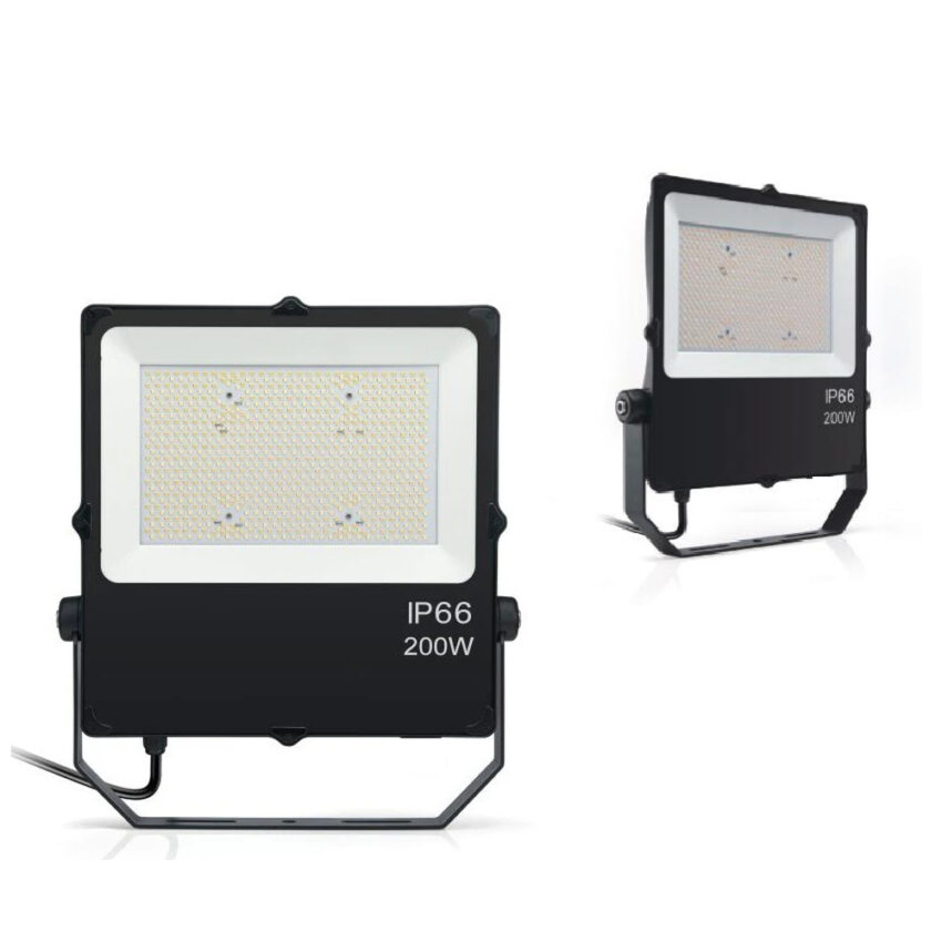 CROWN LIGHTING 150-250W LED Outdoor Floodlight